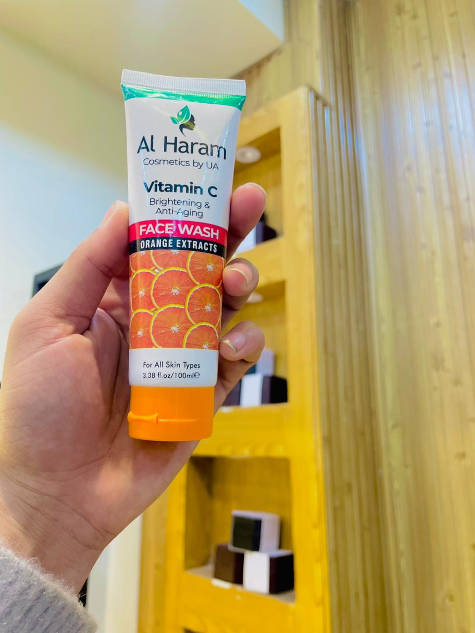 Vitamin c serum +Vitamin C Face Wash 2 picked